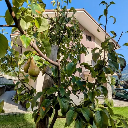 La Mansarda Dei Tre Cipressi אאוסטה