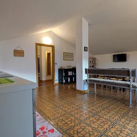 La Mansarda Dei Tre Cipressi * Αόστα