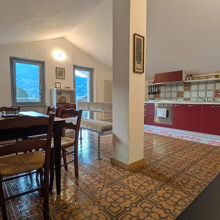 Διαμέρισμα La Mansarda Dei Tre Cipressi *