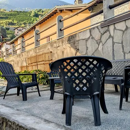 La Mansarda Dei Tre Cipressi Αόστα