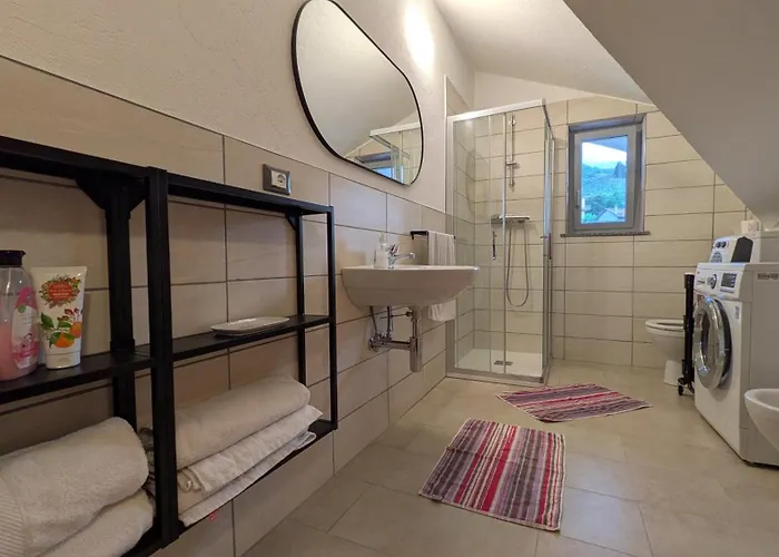 La Mansarda Dei Tre Cipressi Appartamento